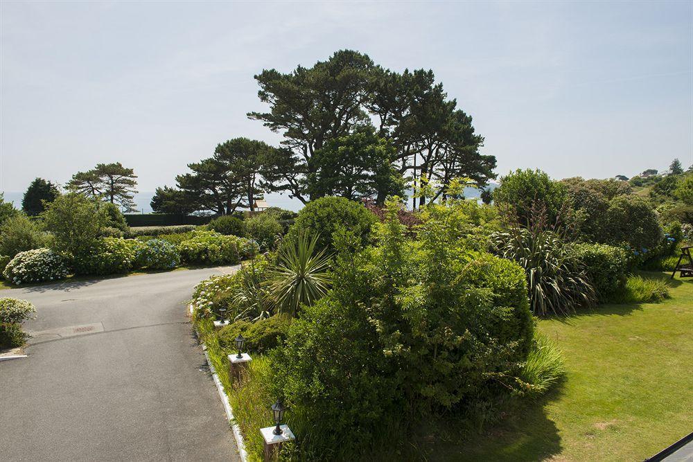 Cliff Head Hotel Карлион Бей Екстериор снимка